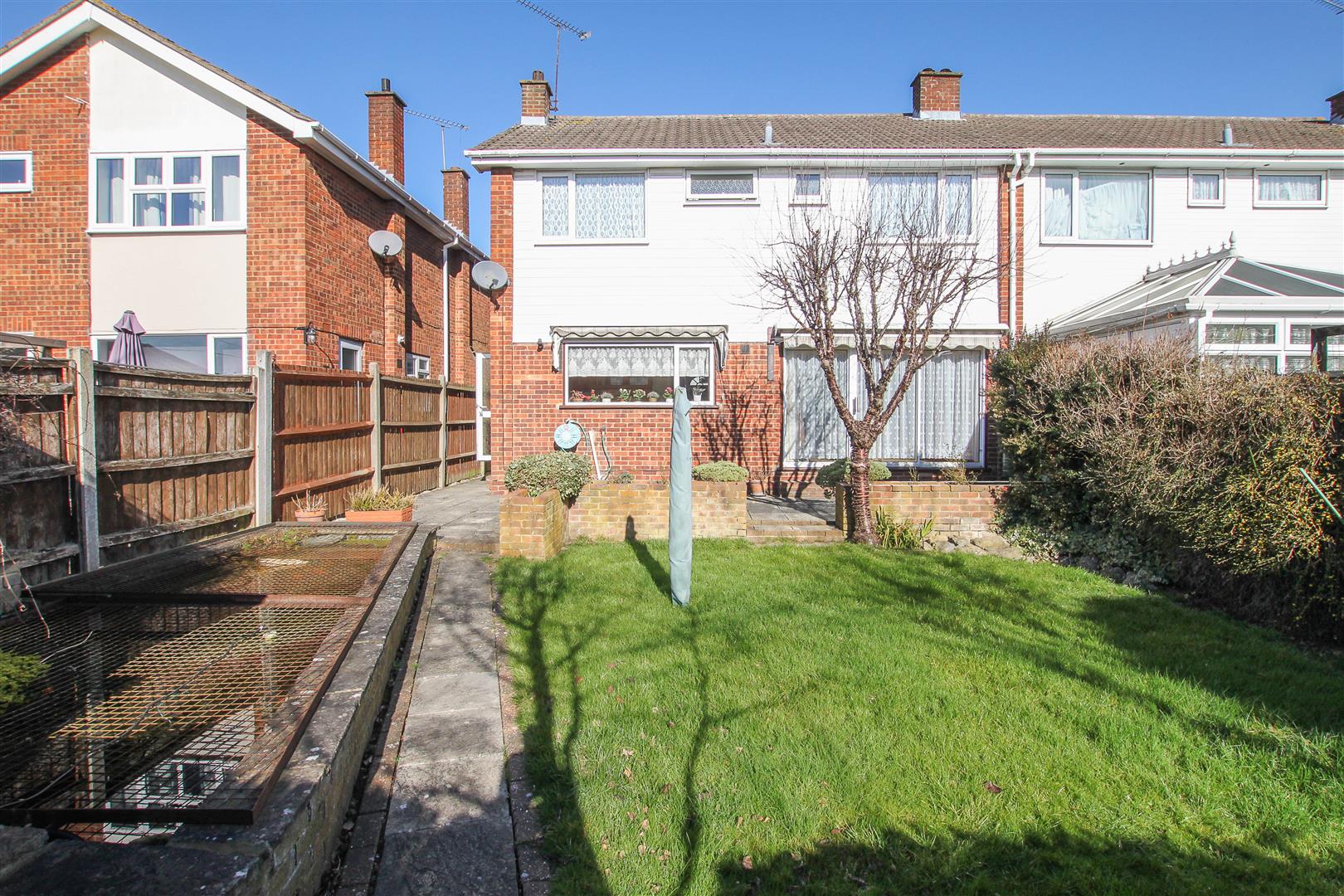 Hook End, Beehive Chase, Brentwood Keith Ashton